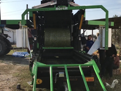 Baling and Wrapping Corn Silage in Azerbayjan by Mofem Baler